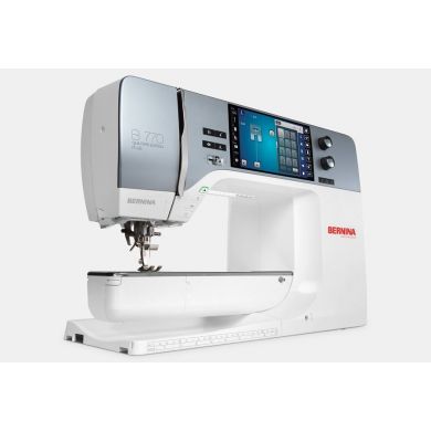 Bernina B770QE Plus